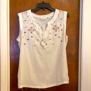 New York & Company White Embellished Tie Front Blouse